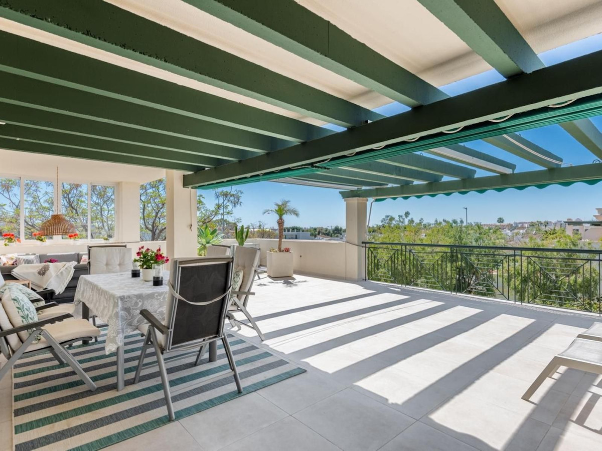 Appartement te koop in Nueva Andalucía | 3 slaapkamers H5507902