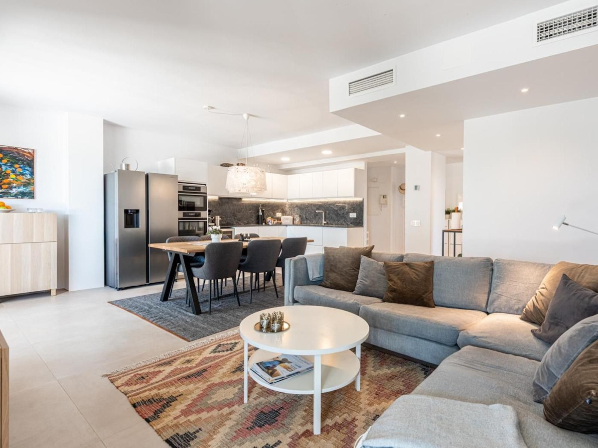 Appartement te koop in Nueva Andalucía | 3 slaapkamers H5507902