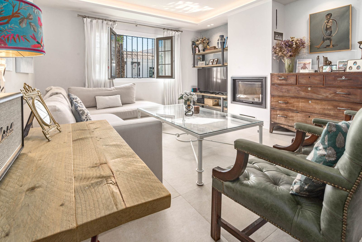 Appartement te koop in Nueva Andalucía | 3 slaapkamers H5510056
