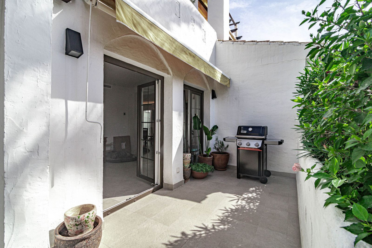 Appartement te koop in Nueva Andalucía | 3 slaapkamers H5510056