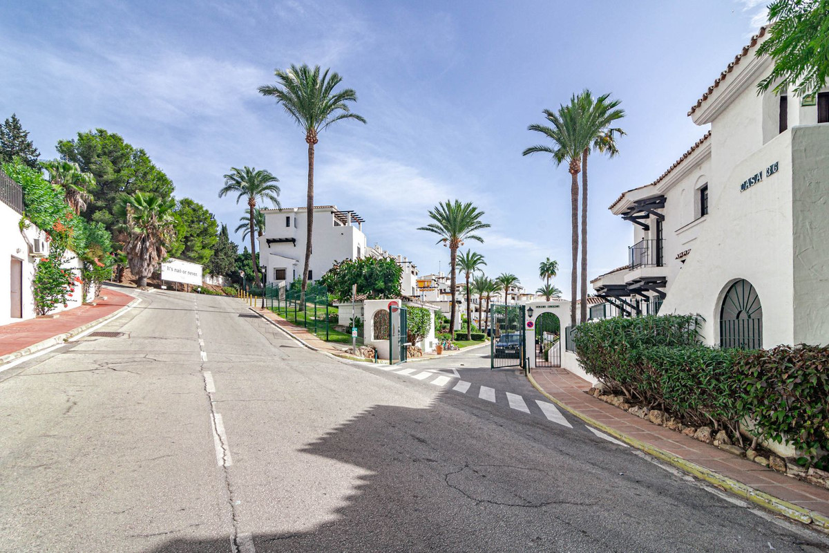 Appartement te koop in Nueva Andalucía | 3 slaapkamers H5510056