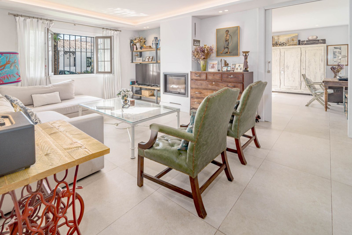 Appartement te koop in Nueva Andalucía | 3 slaapkamers H5510056