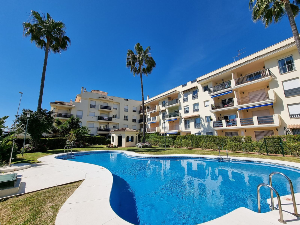Appartement te koop in Nueva Andalucía | 2 slaapkamers H5512339