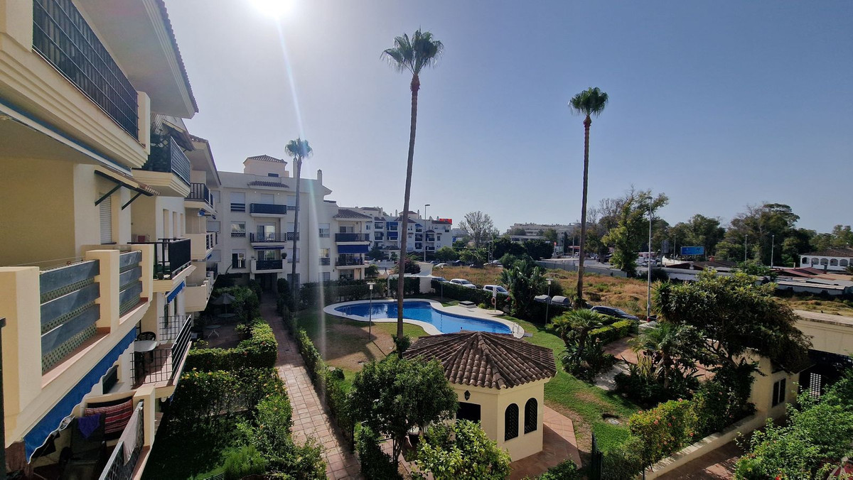 Appartement te koop in Nueva Andalucía | 2 slaapkamers H5512339