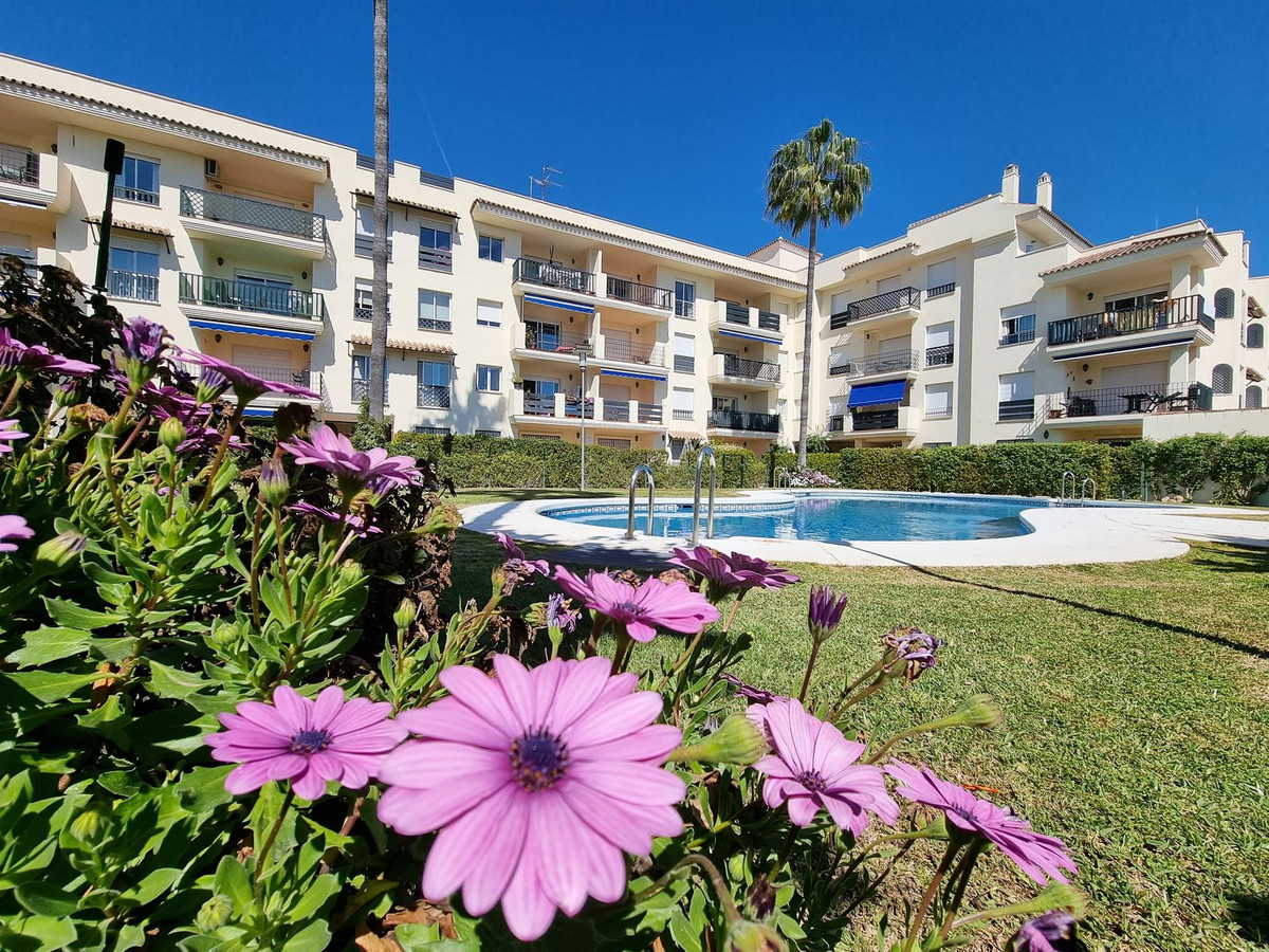 Appartement te koop in Nueva Andalucía | 2 slaapkamers H5512339