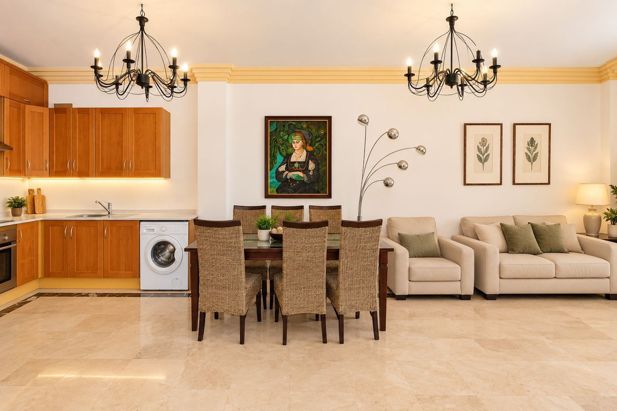 Appartement te koop in Nueva Andalucía | 3 slaapkamers H5512912