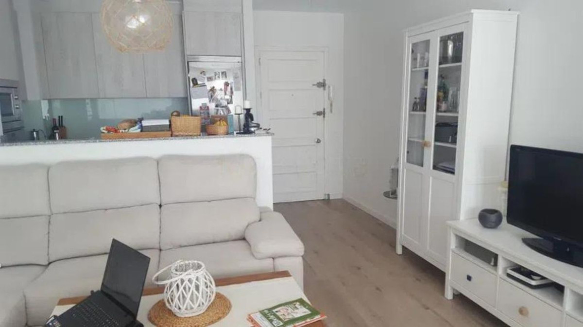 Appartement te koop in Nueva Andalucía | 1 slaapkamers H5513461