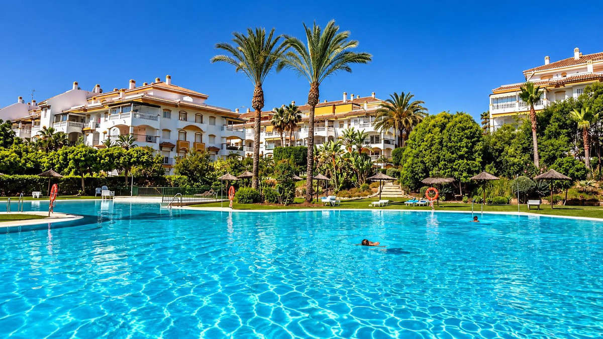 Appartement te koop in Nueva Andalucía | 2 slaapkamers H5513500