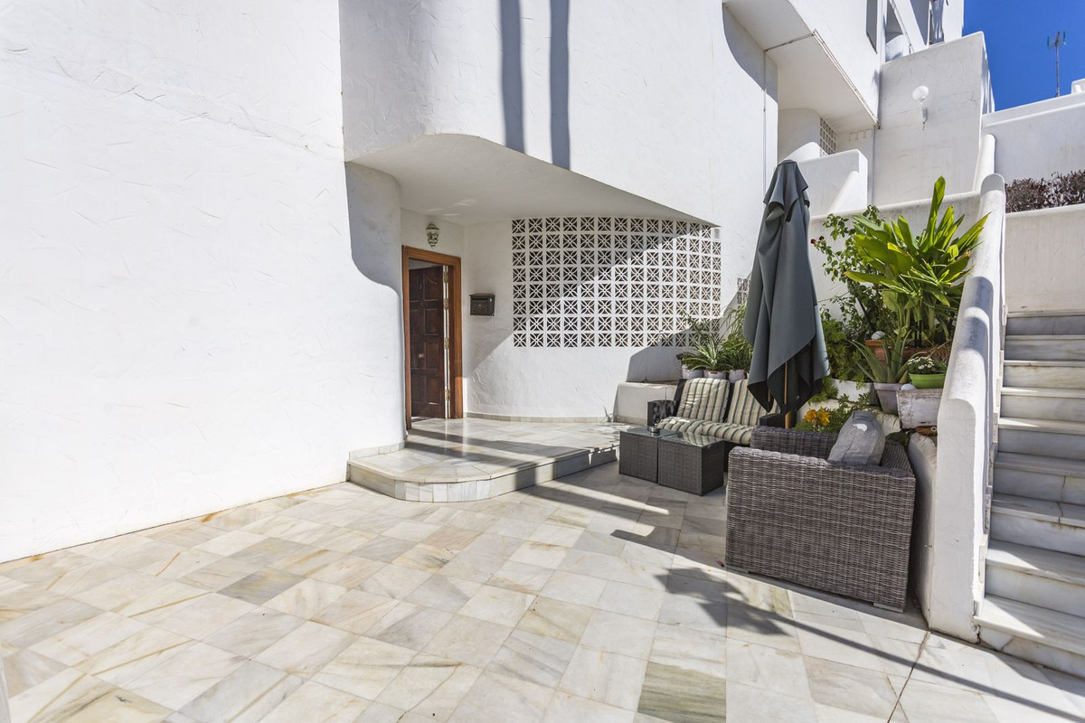 Appartement te koop in Nueva Andalucía | 3 slaapkamers H5513509