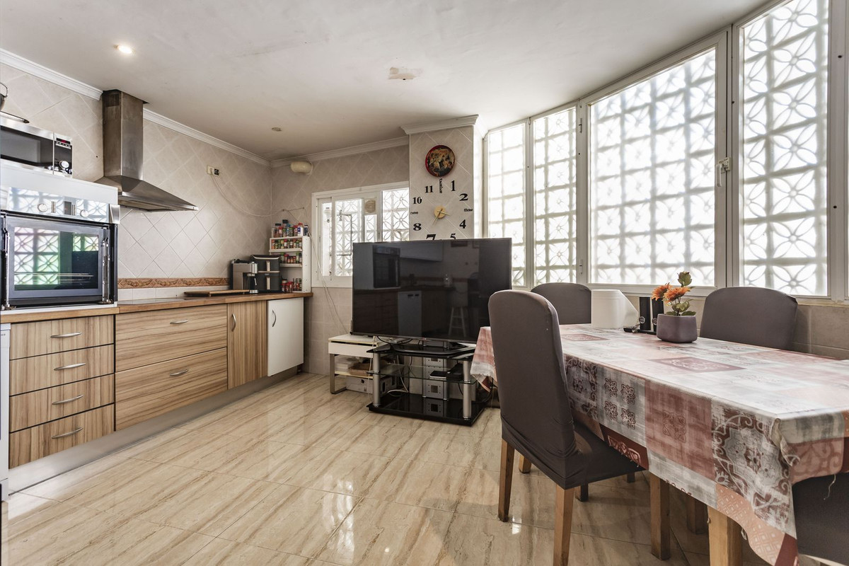 Appartement te koop in Nueva Andalucía | 3 slaapkamers H5513509