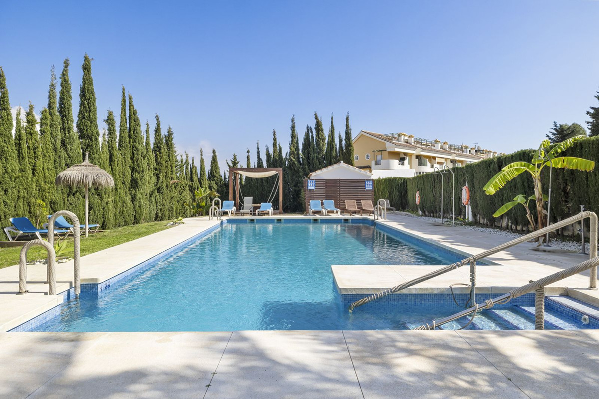 Appartement te koop in Nueva Andalucía | 1 slaapkamers H5514673
