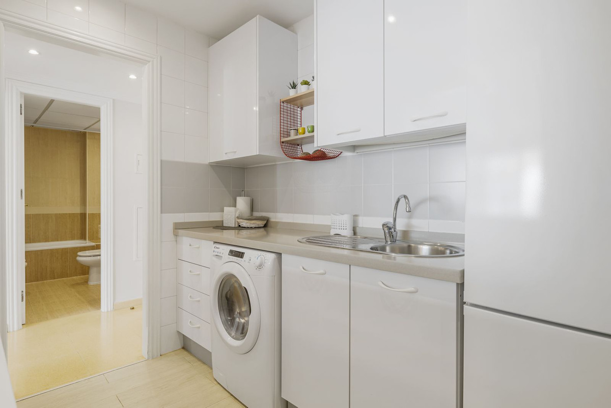 Appartement te koop in Nueva Andalucía | 1 slaapkamers H5514673