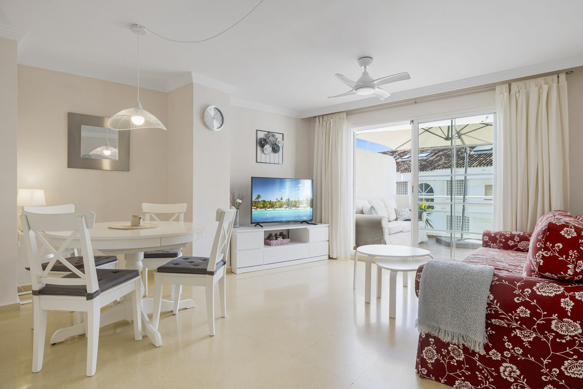 Appartement te koop in Nueva Andalucía | 1 slaapkamers H5514673