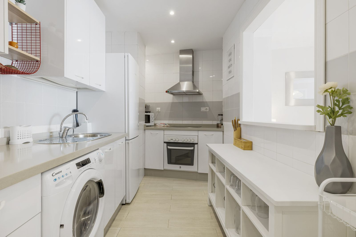 Appartement te koop in Nueva Andalucía | 1 slaapkamers H5514673