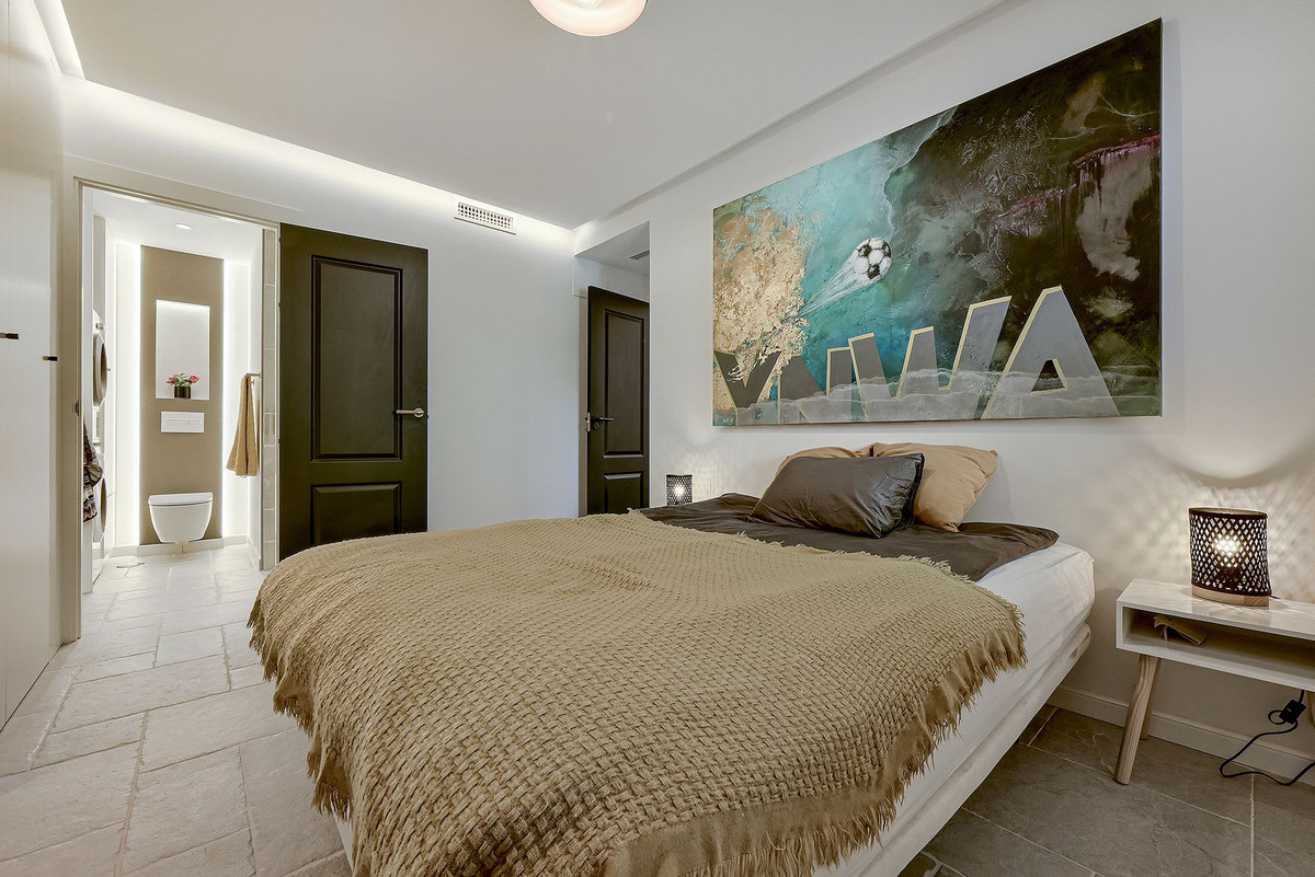 Appartement te koop in Nueva Andalucía | 2 slaapkamers H5516137