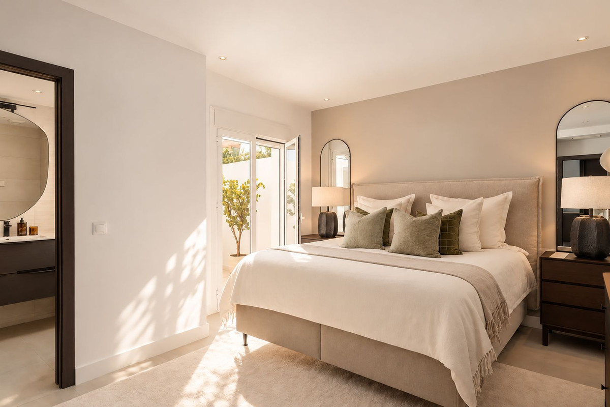 Appartement te koop in Nueva Andalucía | 3 slaapkamers H5516662