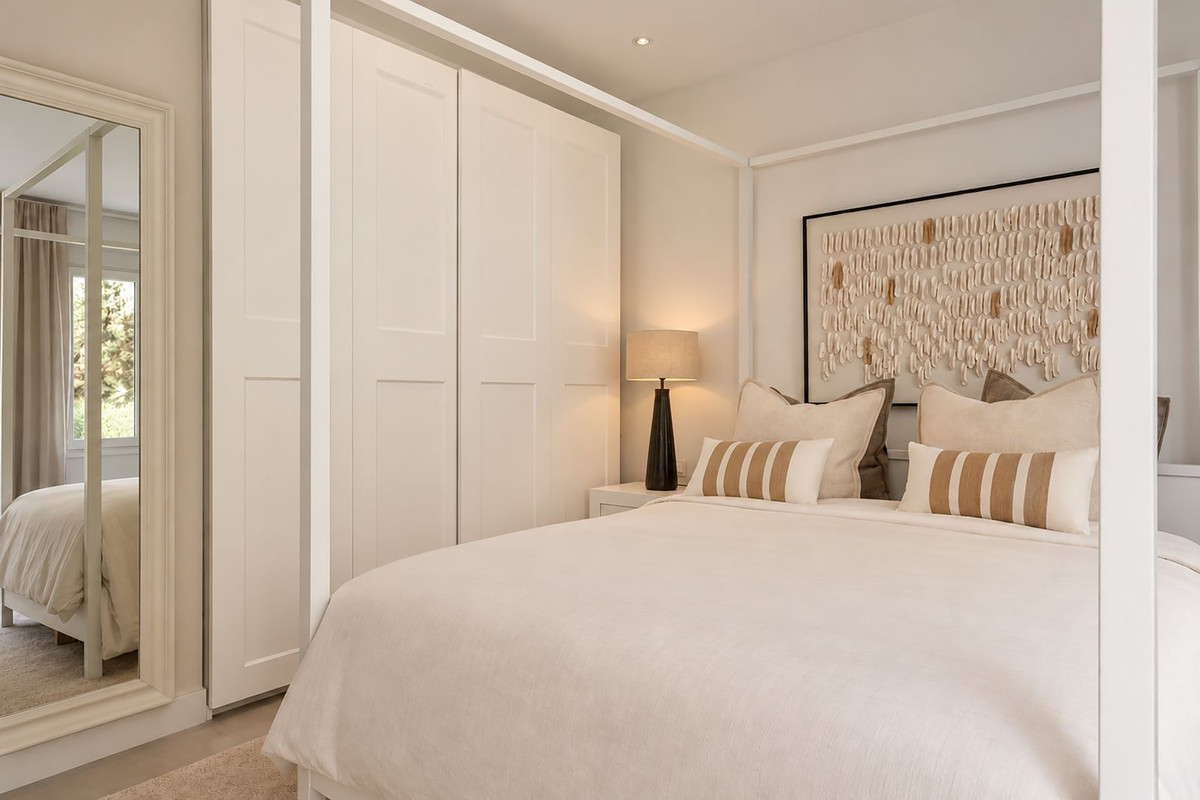 Appartement te koop in Nueva Andalucía | 3 slaapkamers H5516662