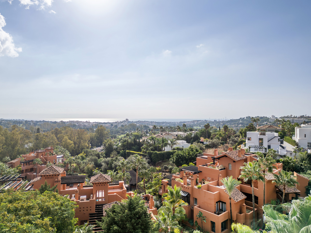 Appartement te koop in Nueva Andalucía | 3 slaapkamers H5517070