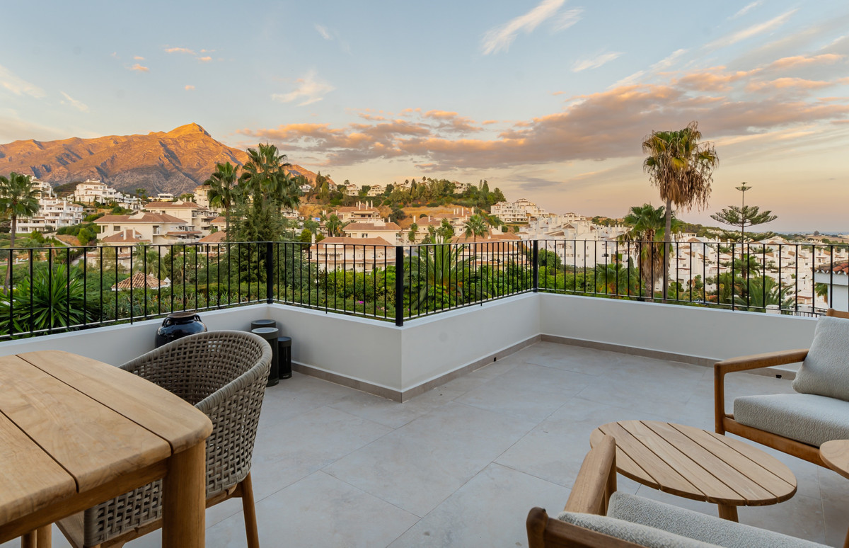 Huis te koop in Nueva Andalucía | 4 slaapkamers H5517868