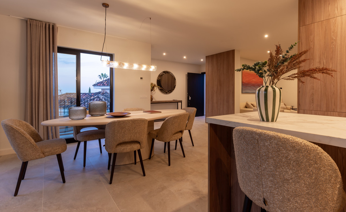 Huis te koop in Nueva Andalucía | 4 slaapkamers H5517868