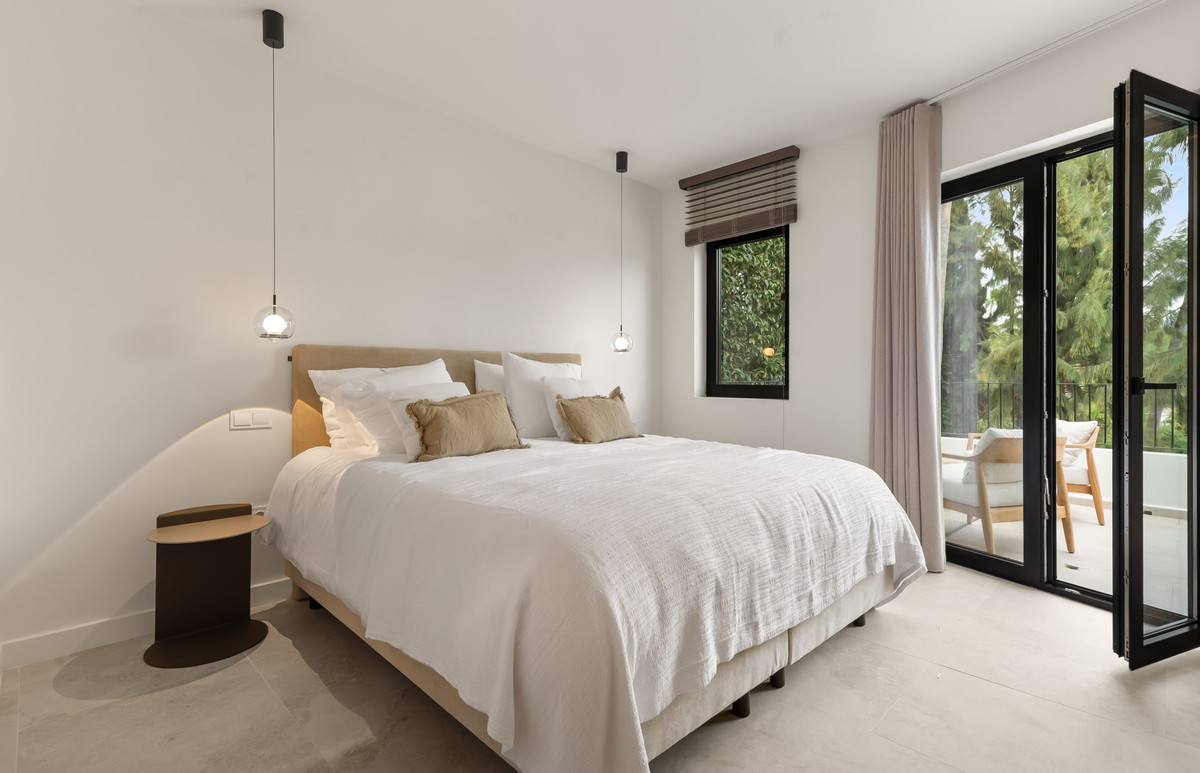 Huis te koop in Nueva Andalucía | 4 slaapkamers H5517868