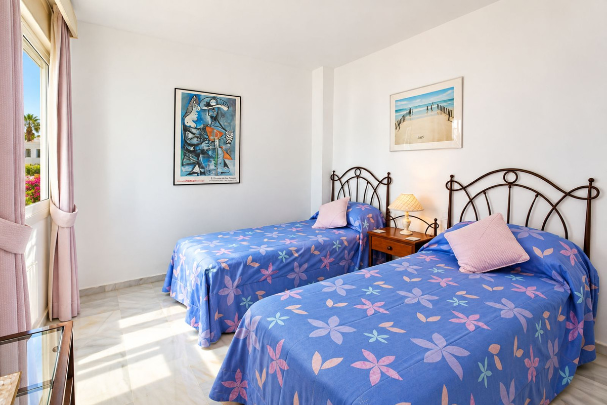 Appartement te koop in Nueva Andalucía | 2 slaapkamers H5520001