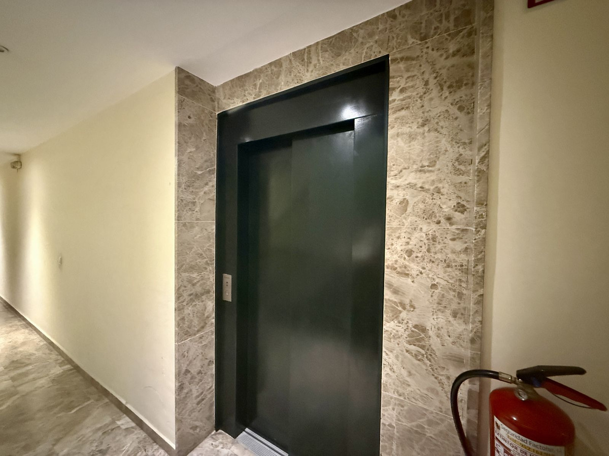 Appartement te koop in Nueva Andalucía | 2 slaapkamers H5520121