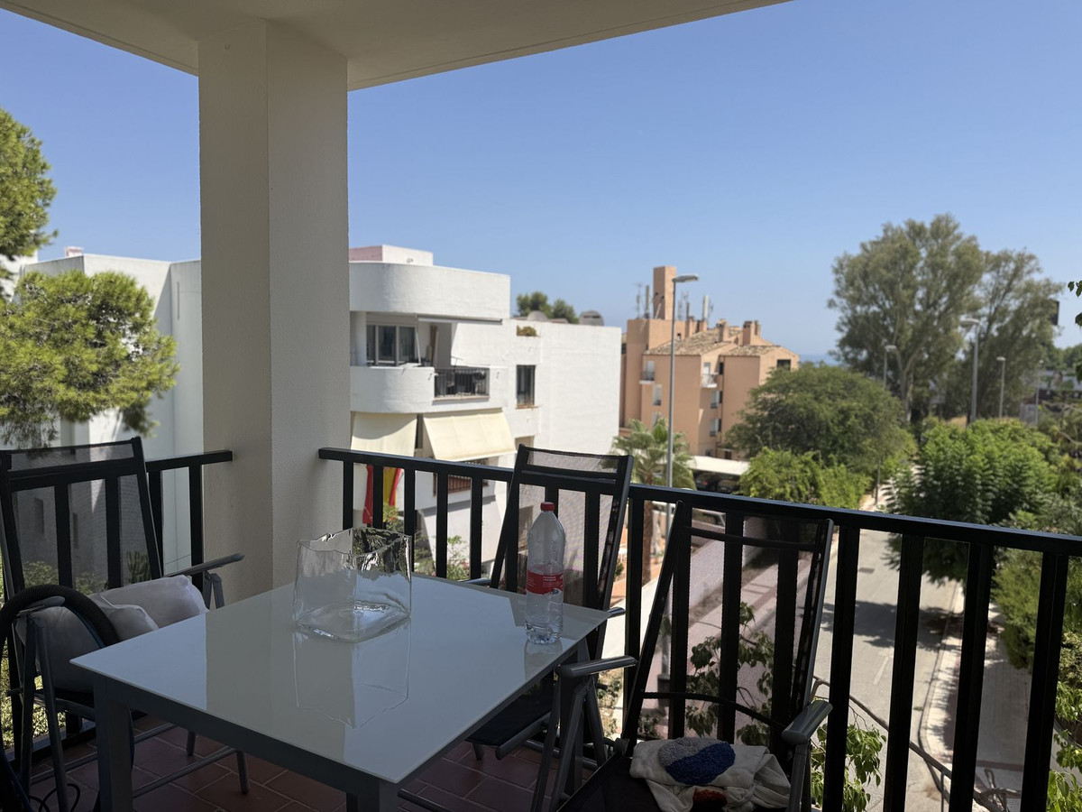 Appartement te koop in Nueva Andalucía | 2 slaapkamers H5520121
