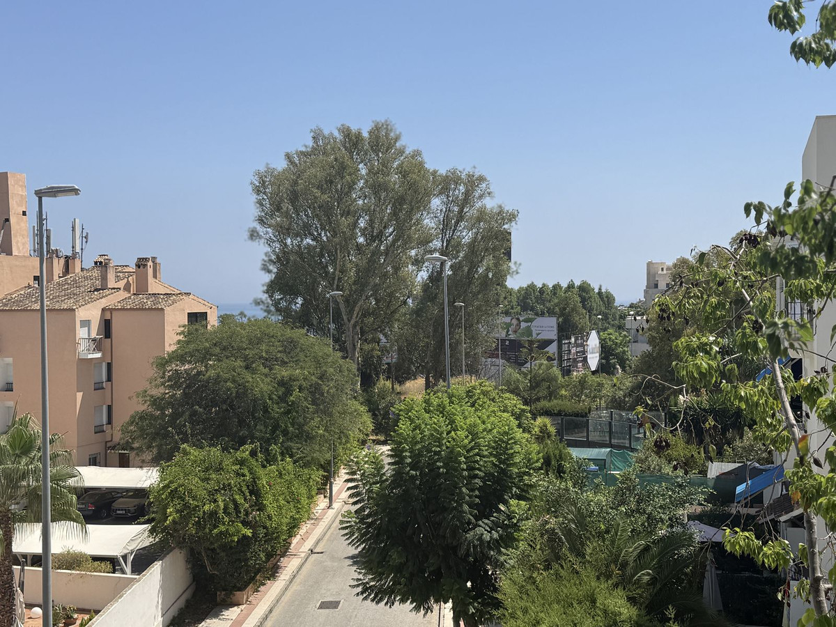 Appartement te koop in Nueva Andalucía | 2 slaapkamers H5520121