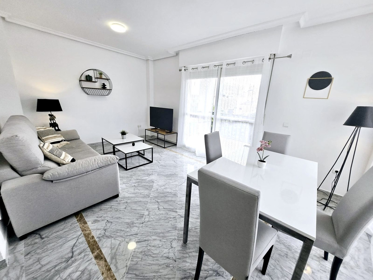 Appartement te koop in Nueva Andalucía | 2 slaapkamers H5520121