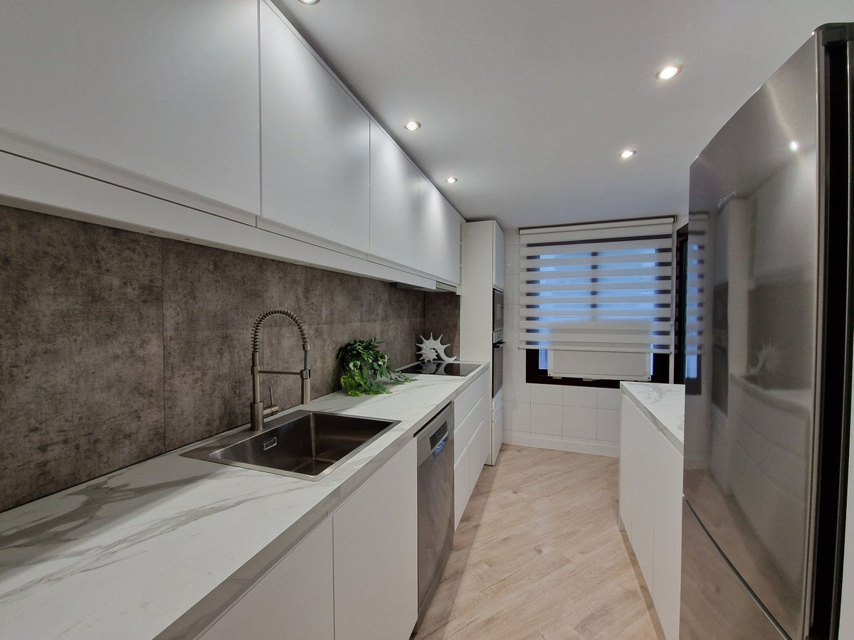 Appartement te koop in Nueva Andalucía | 3 slaapkamers H5523526