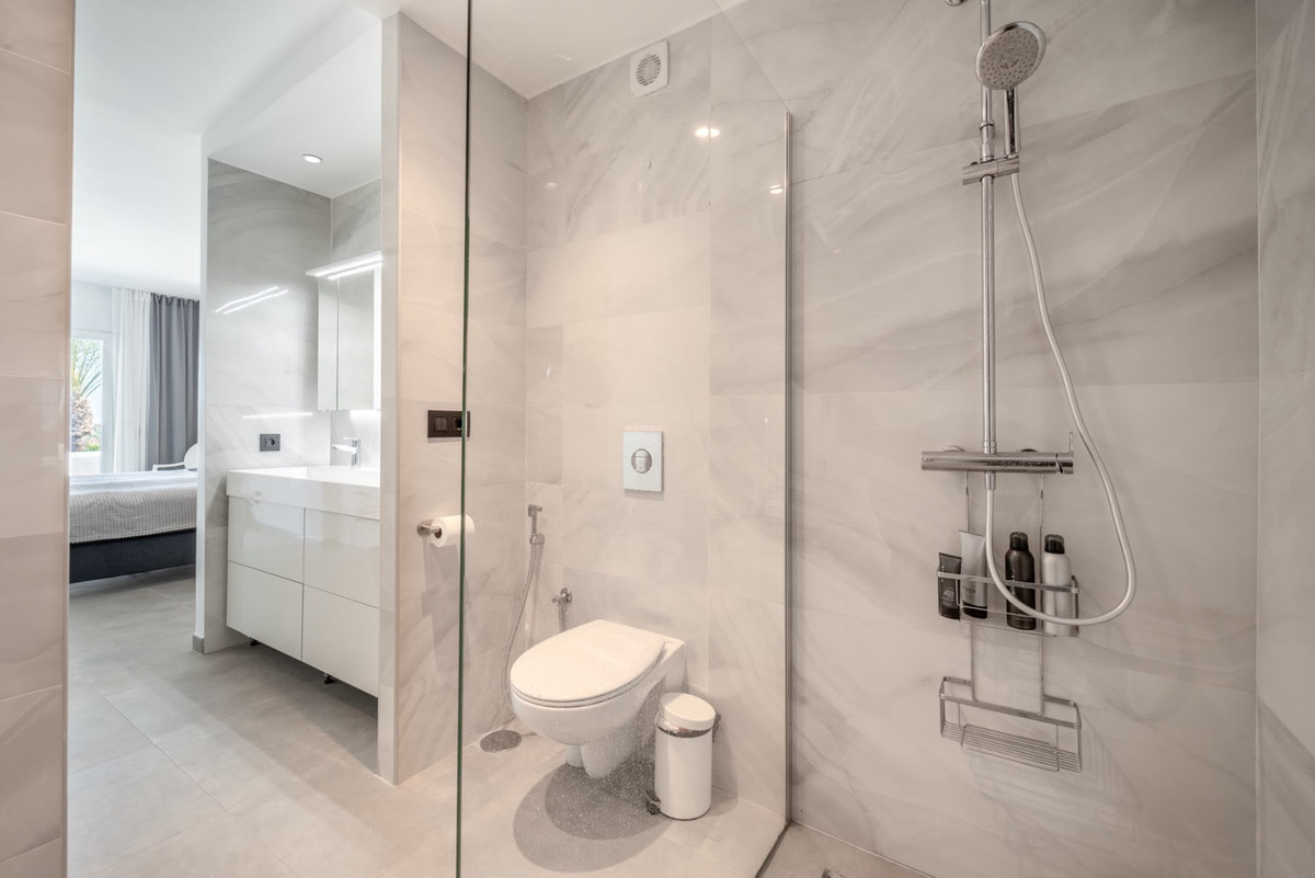 Appartement te koop in Nueva Andalucía | 3 slaapkamers H5523766