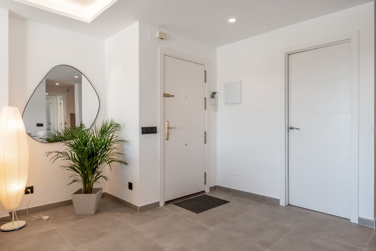 Appartement te koop in Nueva Andalucía | 3 slaapkamers H5523766