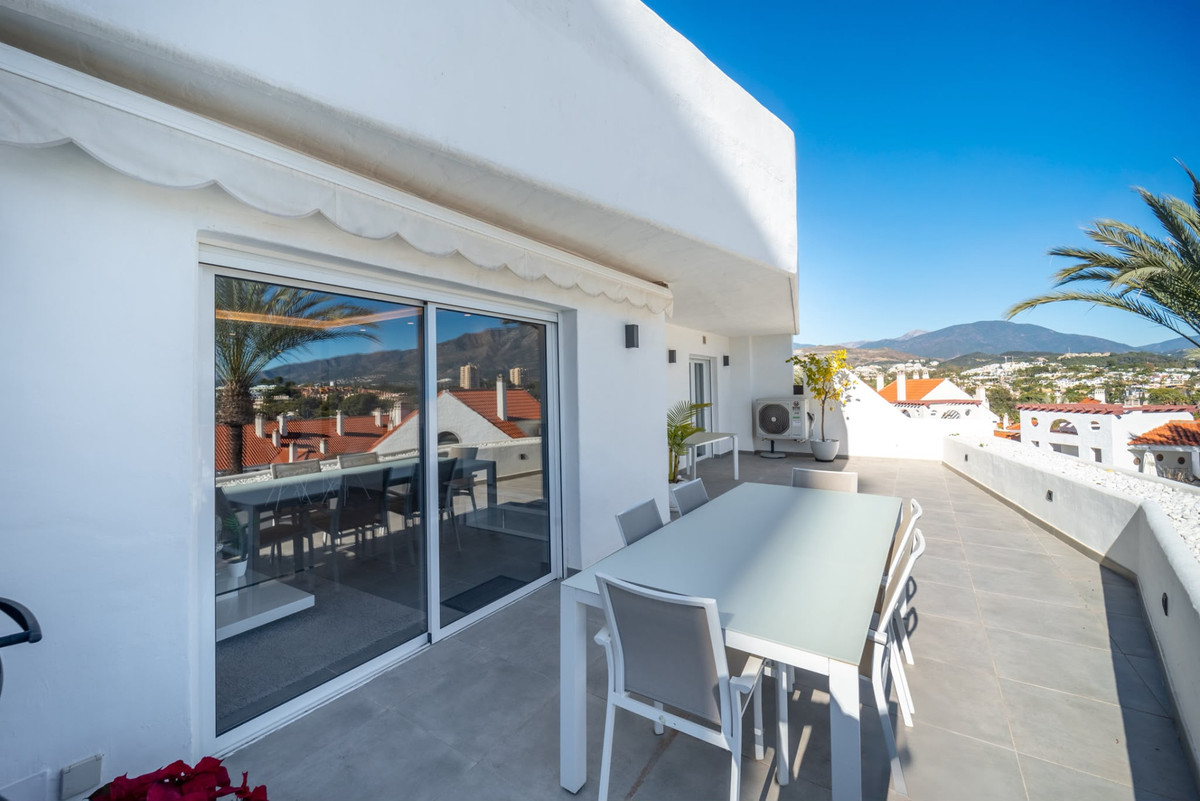 Appartement te koop in Nueva Andalucía | 3 slaapkamers H5523766