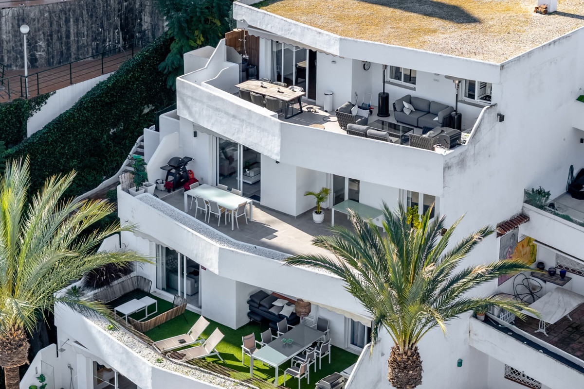Appartement te koop in Nueva Andalucía | 3 slaapkamers H5523766