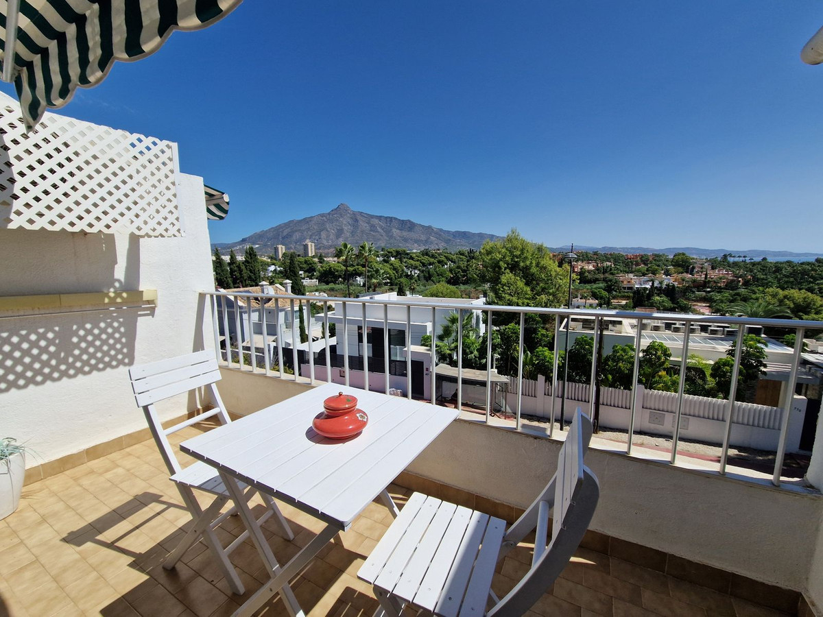 Appartement te koop in Nueva Andalucía | 1 slaapkamers H5524126