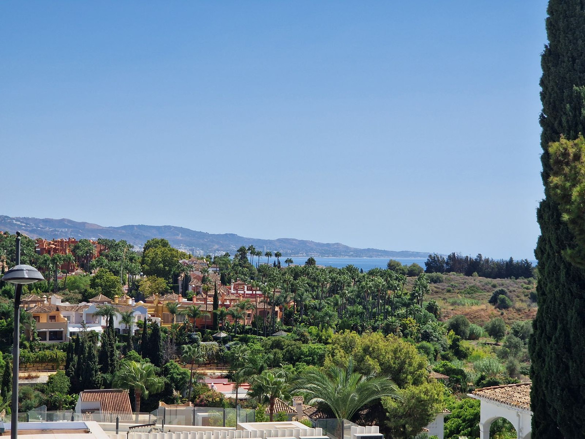 Appartement te koop in Nueva Andalucía | 1 slaapkamers H5524126