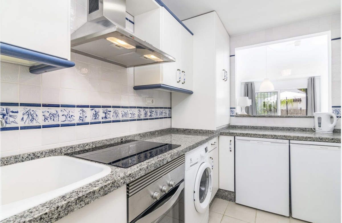 Appartement te koop in Nueva Andalucía | 2 slaapkamers H5524222