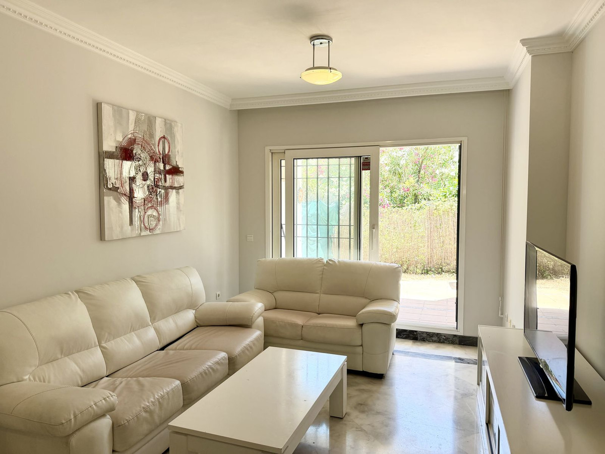 Appartement te koop in Nueva Andalucía | 2 slaapkamers H5524222
