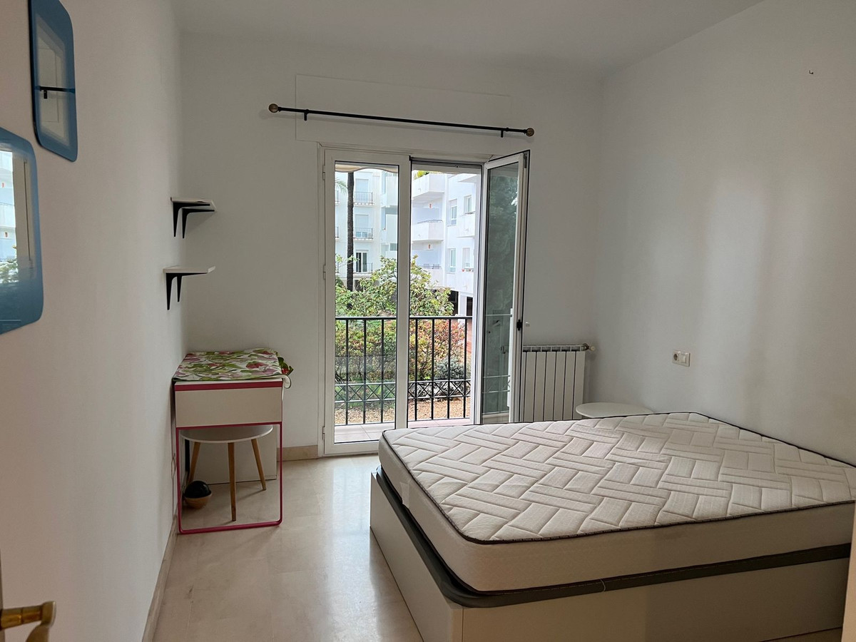 Appartement te koop in Nueva Andalucía | 3 slaapkamers H5524270