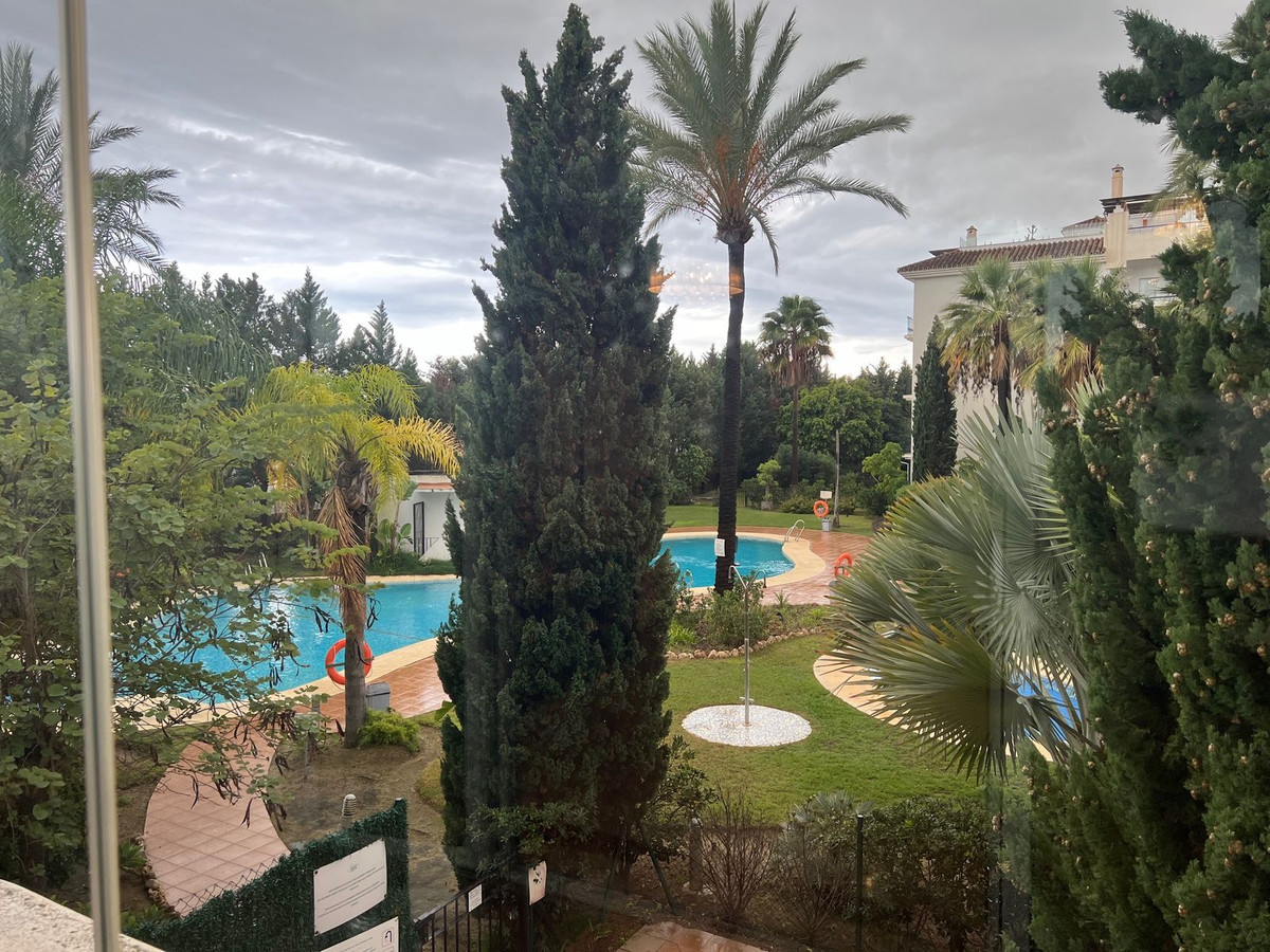 Appartement te koop in Nueva Andalucía | 3 slaapkamers H5524270