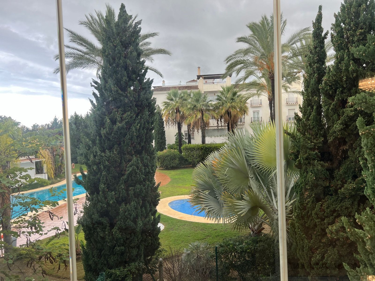 Appartement te koop in Nueva Andalucía | 3 slaapkamers H5524270