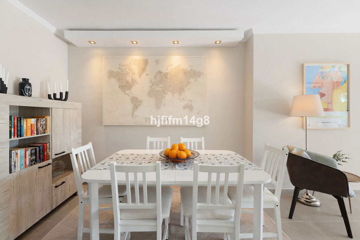 Appartement te koop in Nueva Andalucía | 2 slaapkamers H5524348