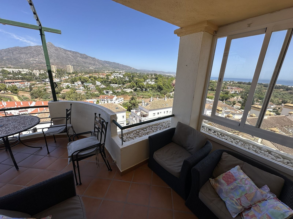 Appartement te koop in Nueva Andalucía | 2 slaapkamers H5524927