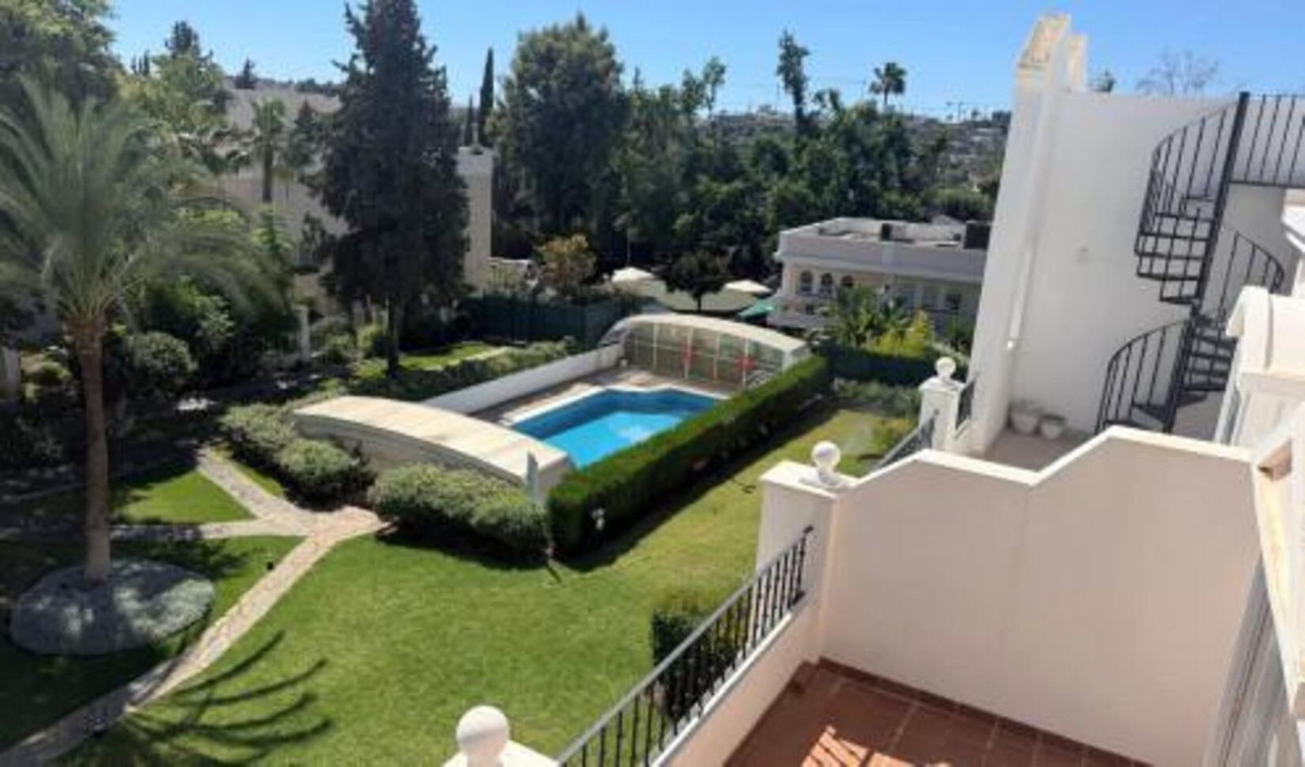 Appartement te koop in Nueva Andalucía | 3 slaapkamers H5527354