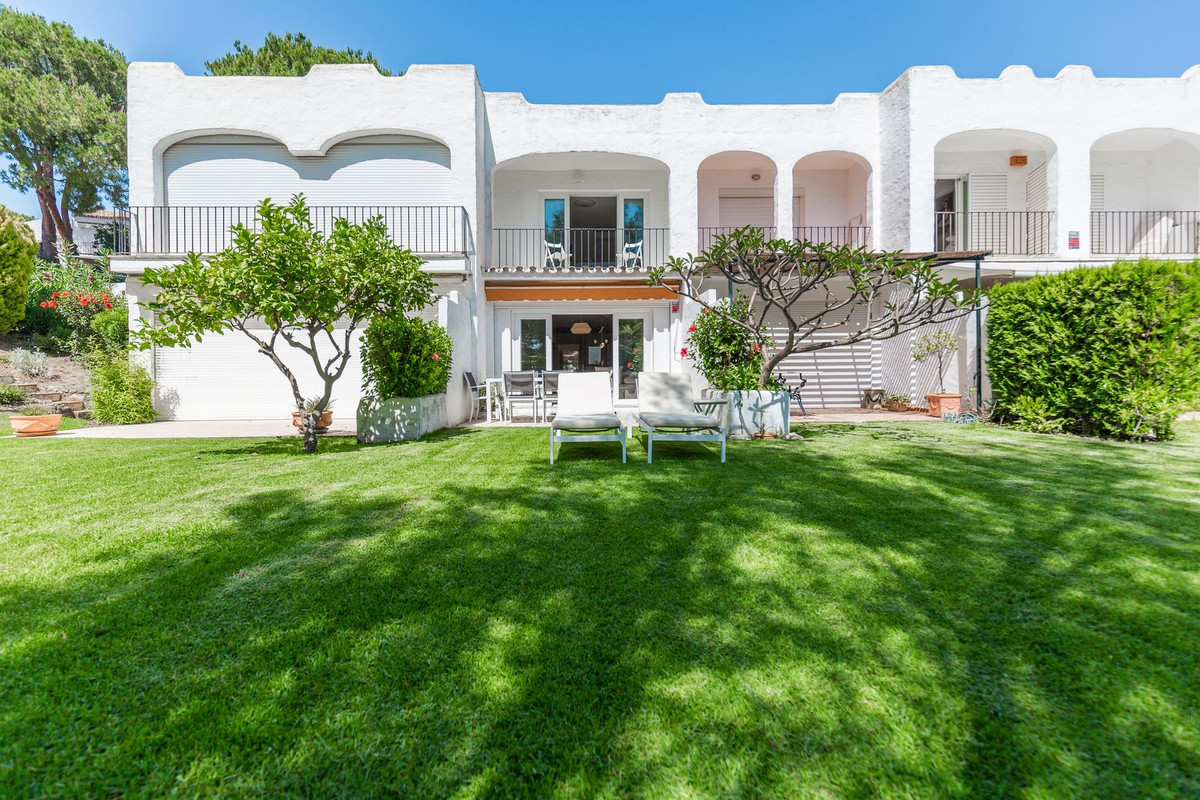 Huis te koop in Nueva Andalucía | 2 slaapkamers H5528446