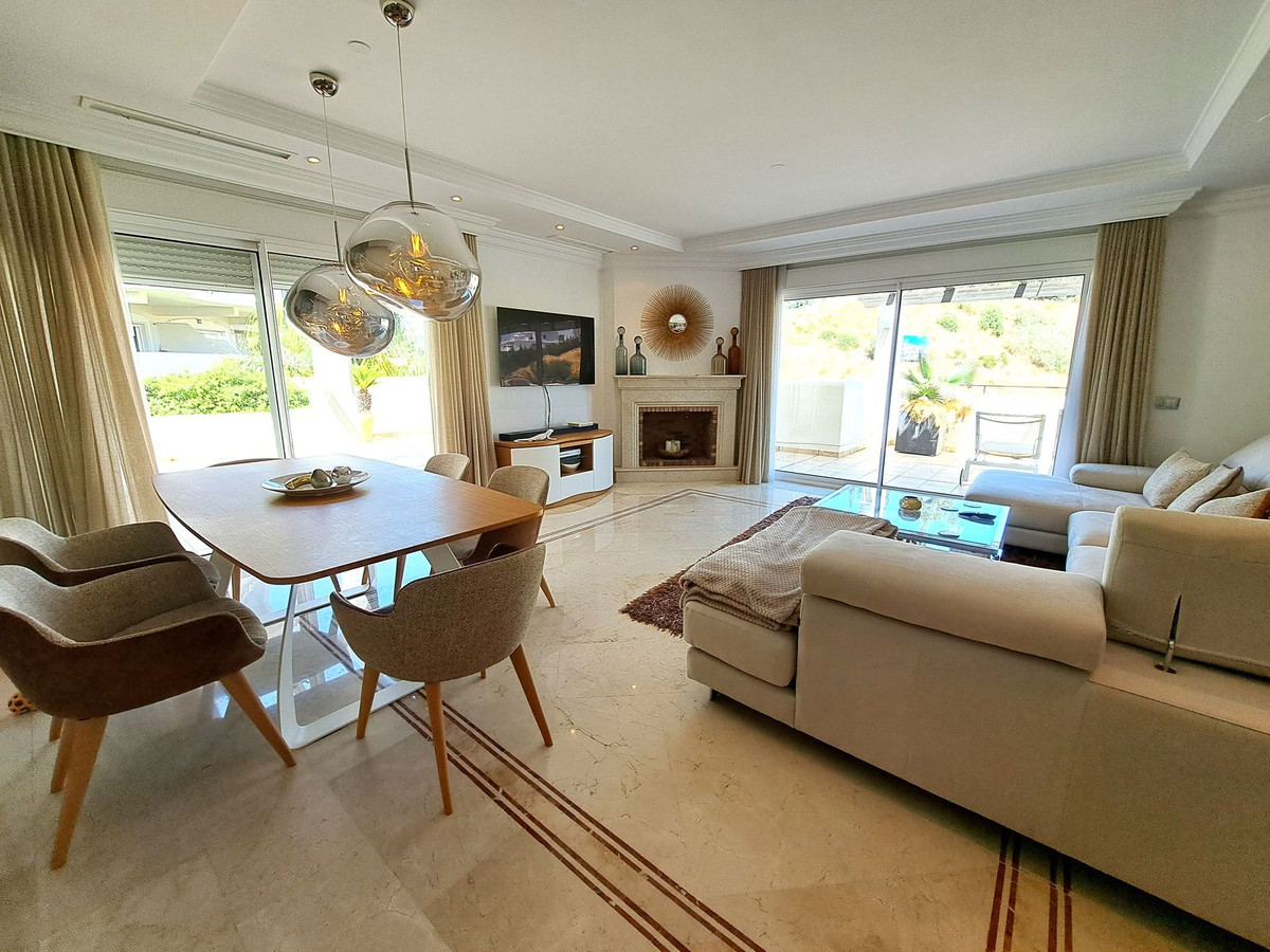 Appartement te koop in Nueva Andalucía | 3 slaapkamers H5528578