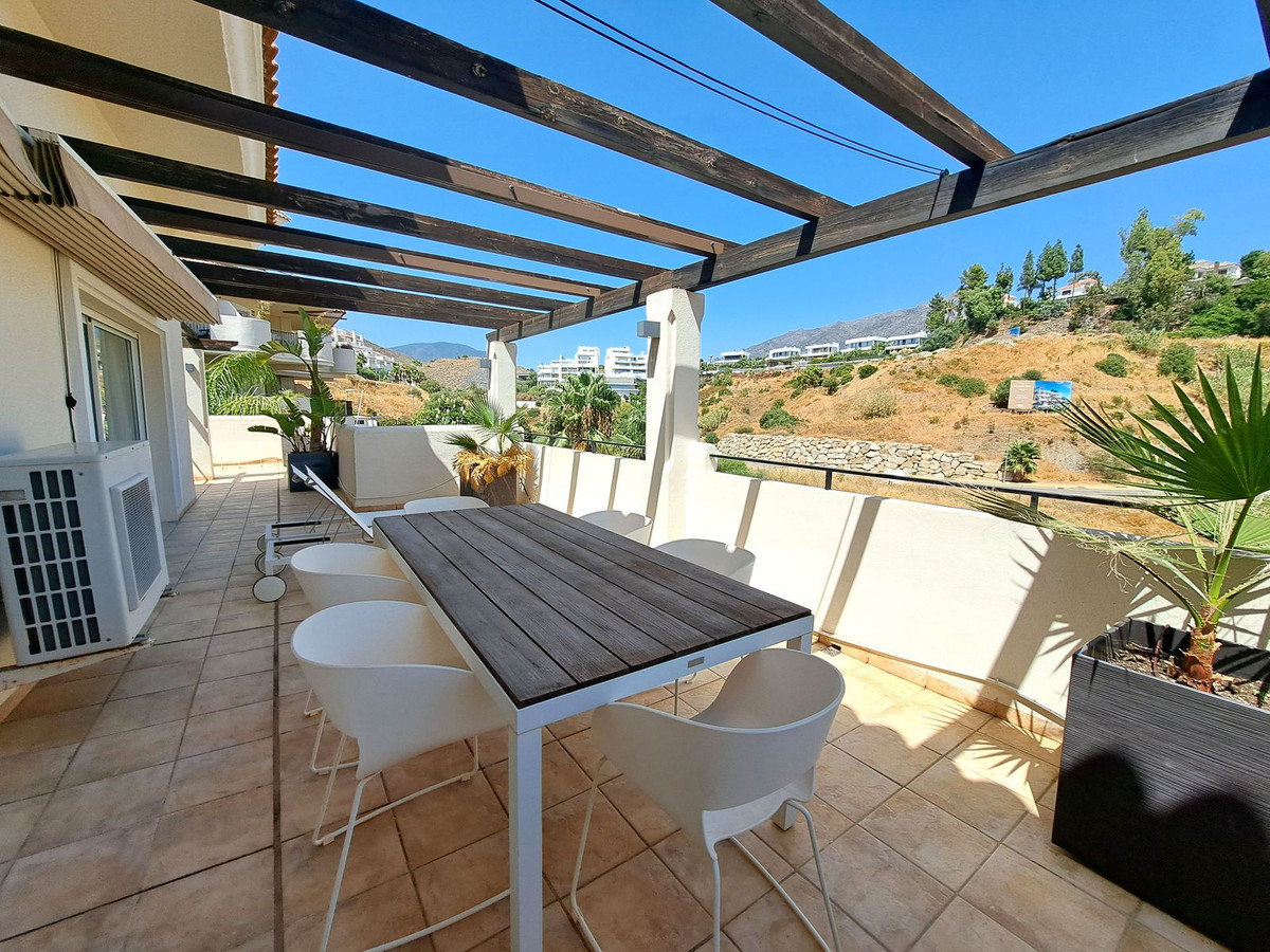 Appartement te koop in Nueva Andalucía | 3 slaapkamers H5528578