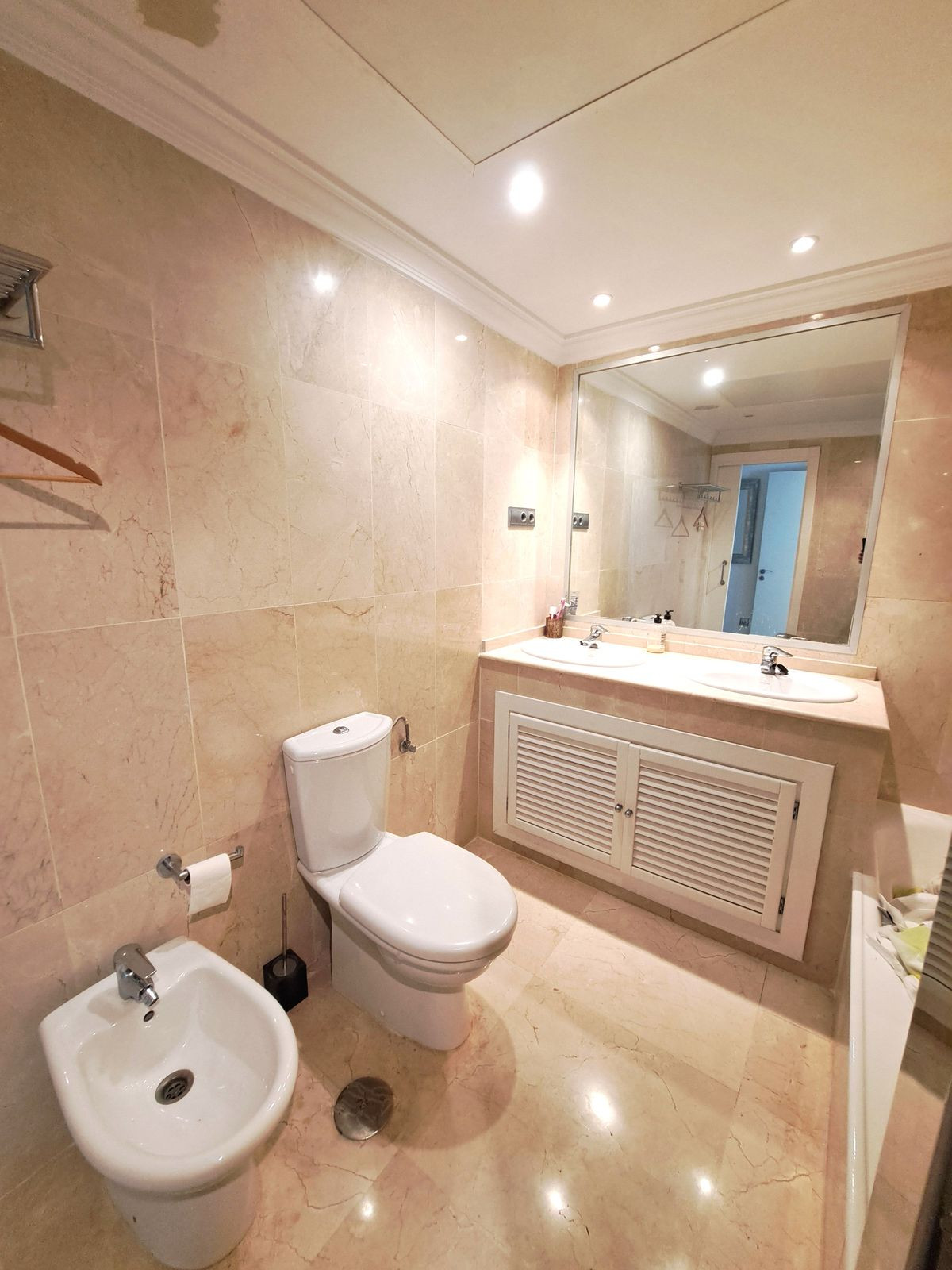 Appartement te koop in Nueva Andalucía | 3 slaapkamers H5528578