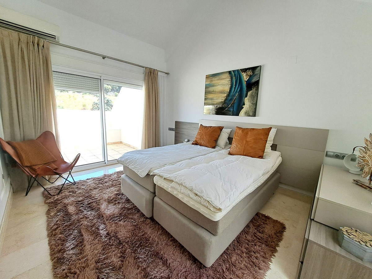 Appartement te koop in Nueva Andalucía | 3 slaapkamers H5528578